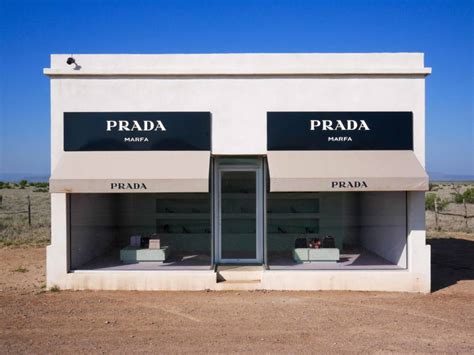 prada marfa valentine texas|prada storefront in marfa texas.